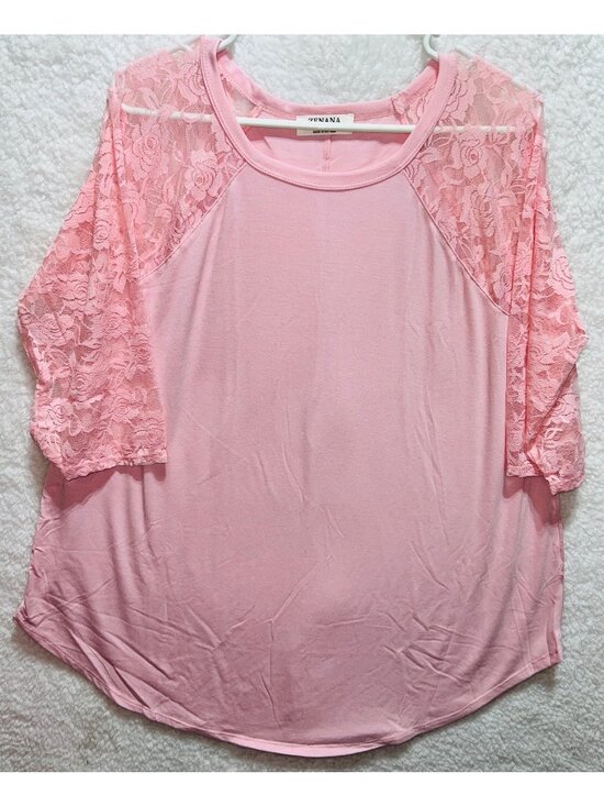 Zenana Tops - NWOT Zenana Womens Plus Size 2X Pink Lace 3/4 Sleeve Raglan Top Blouse
